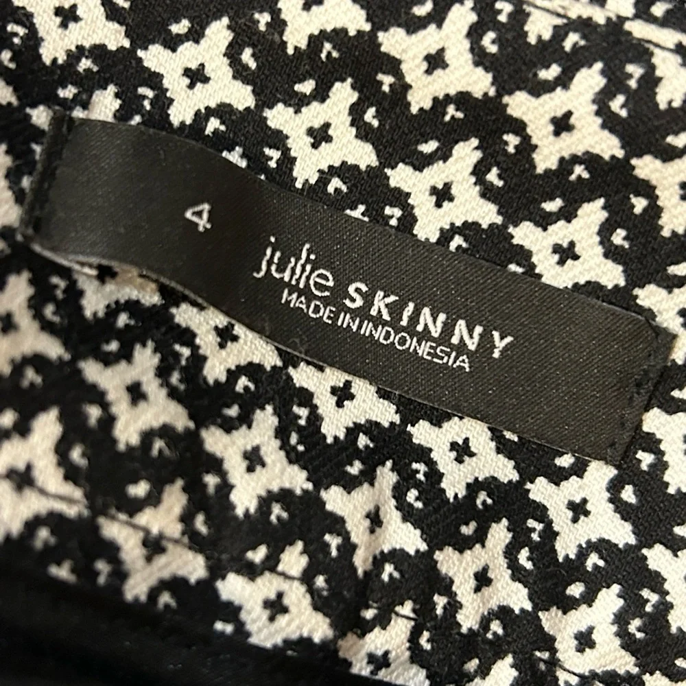Ann Taylor LOFT Julie skinny Cotton Blend pant black & white - Picture 4 of 10